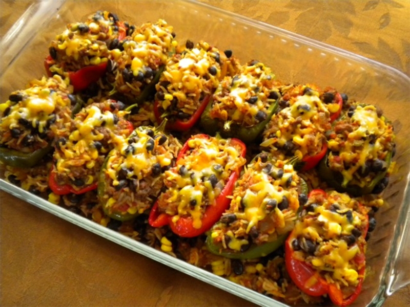 http://www.qassimy.com/up/users/qassimy/picture-of-how-to-make-stuffed-peppers-recipe.jpg